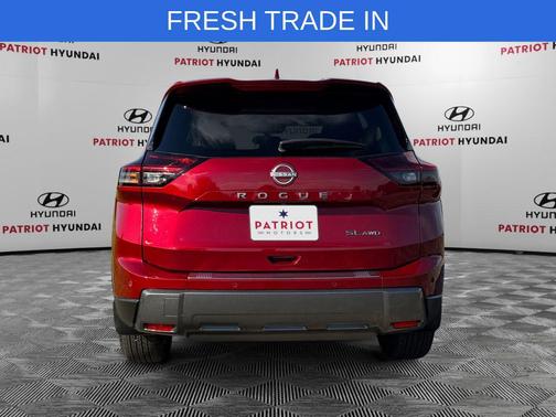 Scarlet Ember Tintcoat 2025 Nissan Rogue SL