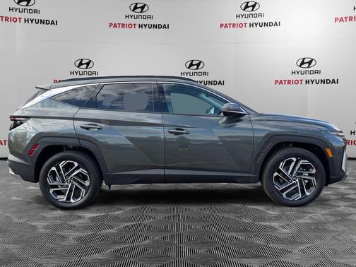 Amazon Gray 2026 Hyundai TUCSON Hybrid Limited