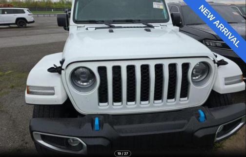 Bright White Clearcoat 2023 Jeep Wrangler 4xe Sahara