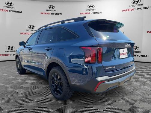 Midnight Lake Blue 2024 Kia Sorento SX
