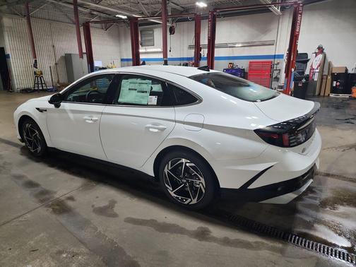 2026 Hyundai SONATA SEL