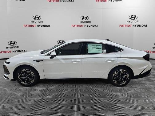 2026 Hyundai SONATA SEL