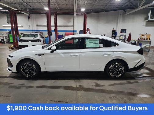 2026 Hyundai SONATA SEL