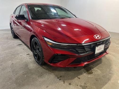 2026 Hyundai ELANTRA Sport