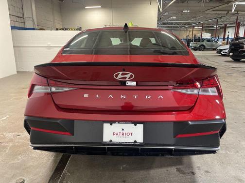 2026 Hyundai ELANTRA Sport