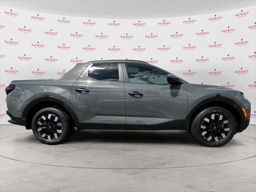 2025 Hyundai SANTA CRUZ SEL Activity