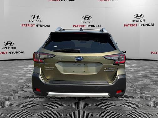 Autumn Green Metallic 2023 Subaru Outback Touring XT