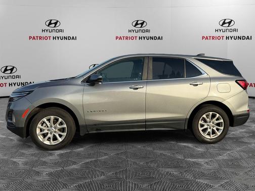 Sterling Gray Metallic 2024 Chevrolet Equinox 1LT