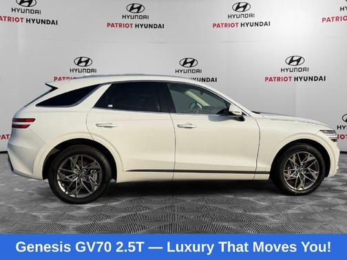 Uyuni White 2025 Genesis GV70 2.5T AWD