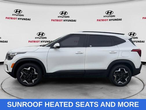 Snow White Pearl 2024 Kia Seltos EX