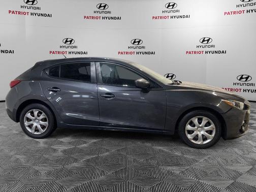 2015 Mazda Mazda3 i Sport