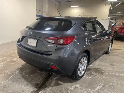 2015 Mazda Mazda3 i Sport