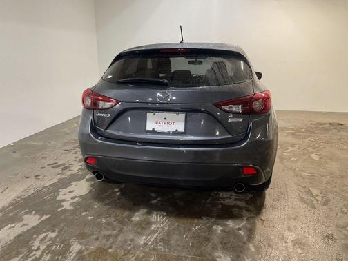 2015 Mazda Mazda3 i Sport