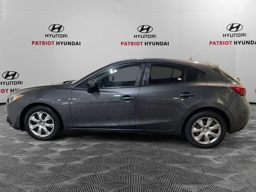 2015 Mazda Mazda3 i Sport