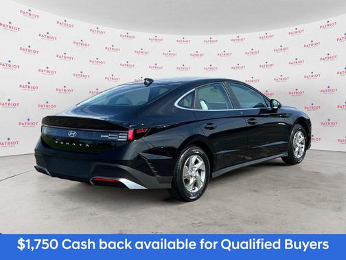 2025 Hyundai SONATA SE