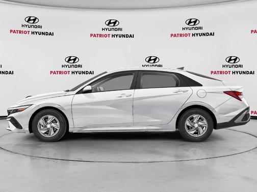 Serenity White 2026 Hyundai ELANTRA SE