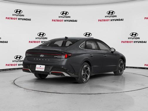 Abyss Black 2027 Hyundai SONATA SEL