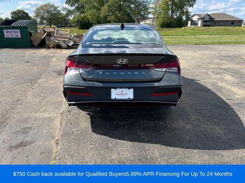 2025 Hyundai ELANTRA Sport