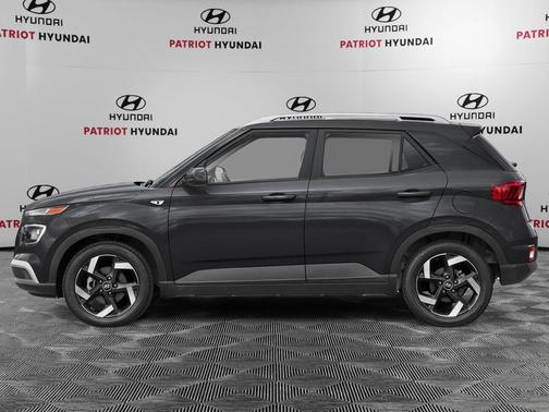 Onyx Black 2026 Hyundai VENUE SEL