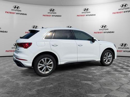 White 2025 Audi Q3 Premium