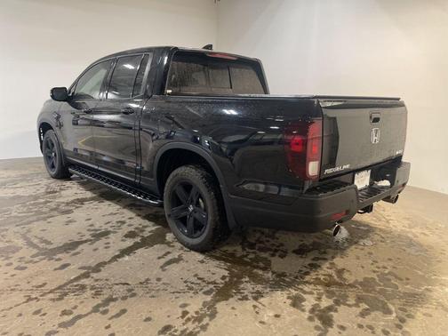 2022 Honda Ridgeline Black