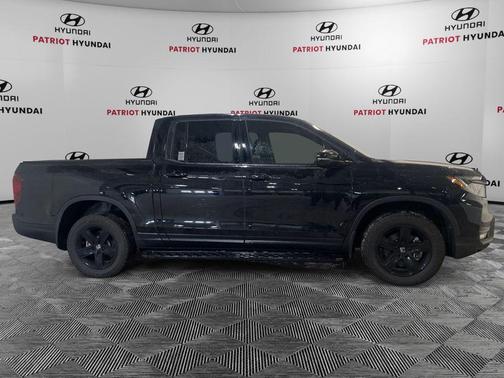 2022 Honda Ridgeline Black