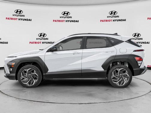 Atlas White 2027 Hyundai KONA SEL Premium