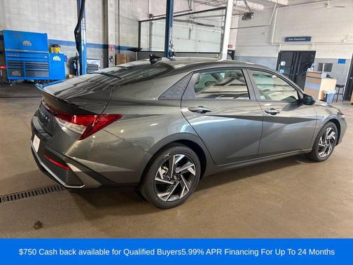 2025 Hyundai ELANTRA Sport