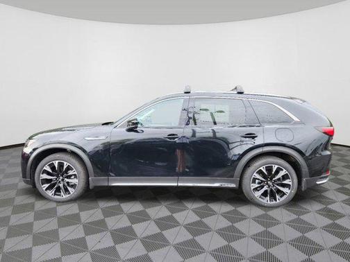 2024 Mazda CX-90 PHEV Premium Plus