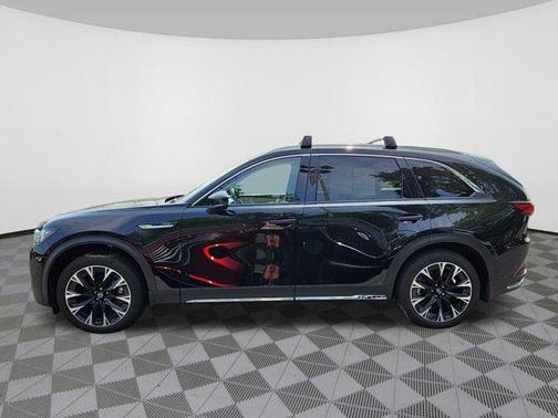 2024 Mazda CX-90 PHEV Premium Plus