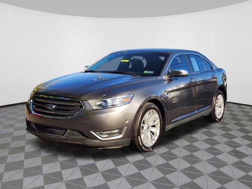 2017 Ford Taurus Limited