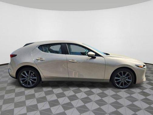 2024 Mazda Mazda3 FWD w/Preferred Package