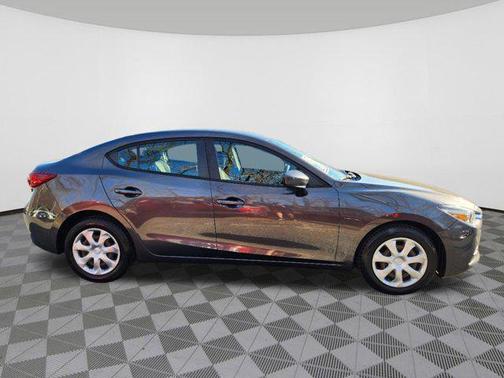 2018 Mazda Mazda3 Sport