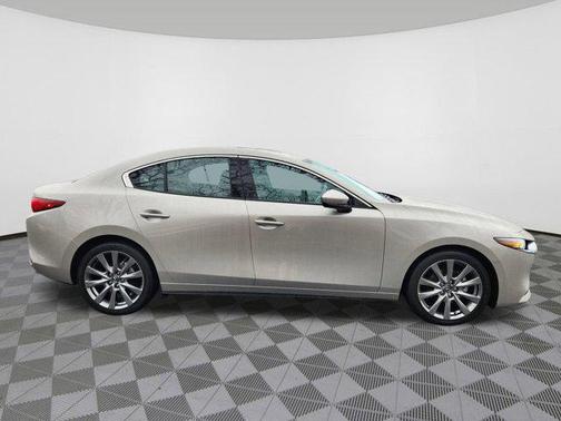 2023 Mazda Mazda3 AWD w/Premium Package