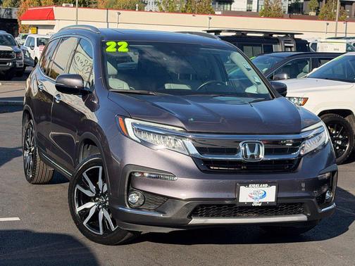 Modern Steel Metallic 2022 Honda Pilot Touring 8-Passenger