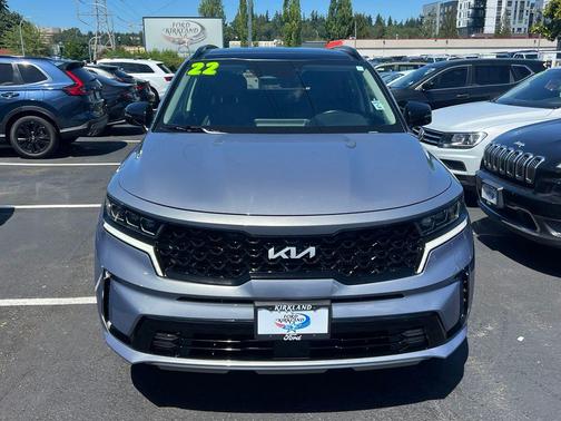 Everlasting Silver 2022 Kia Sorento SX