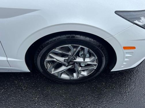 Quartz White 2021 Hyundai SONATA SEL