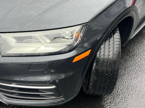 2019 Audi Q5 2.0T Premium Plus