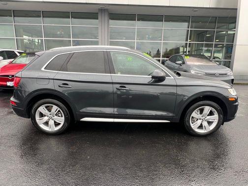 2019 Audi Q5 2.0T Premium Plus