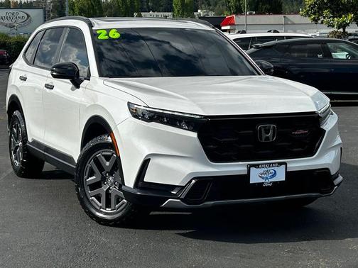 Platinum White Pearl 2026 Honda CR-V Hybrid TrailSport AWD