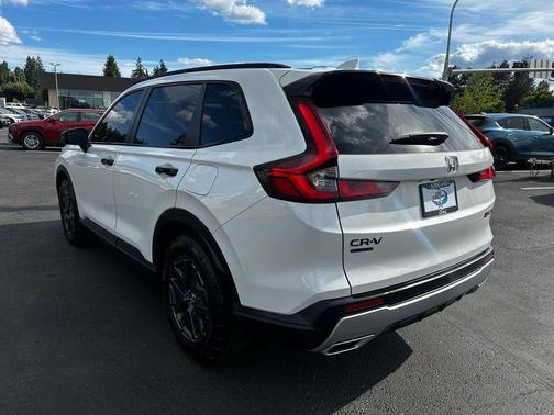 Platinum White Pearl 2026 Honda CR-V Hybrid TrailSport AWD