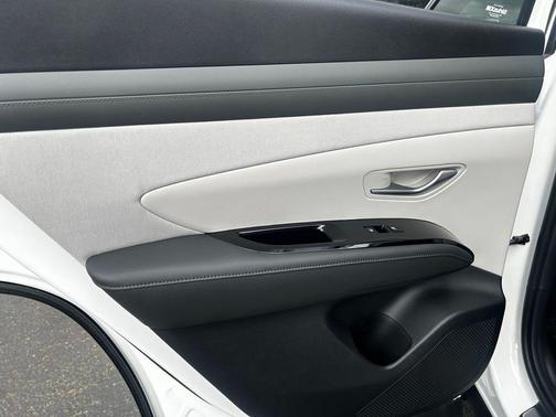 Serenity White Pearl 2026 Hyundai TUCSON Limited