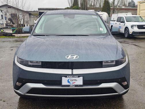 Digital Teal 2026 Hyundai IONIQ 5 SE