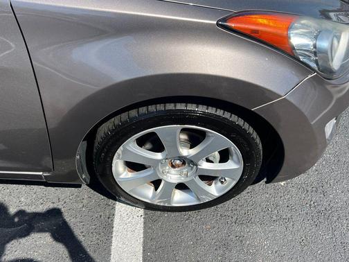 Desert Bronze 2013 Hyundai ELANTRA Limited