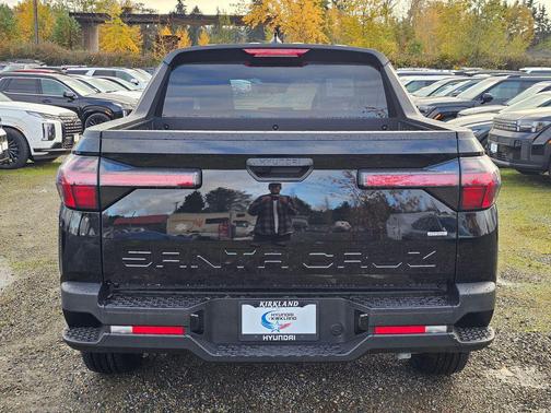 Phantom Black 2026 Hyundai SANTA CRUZ SE