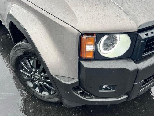 Meteor Shower 2025 Toyota Land Cruiser 1958