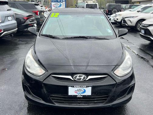2012 Hyundai Accent GS