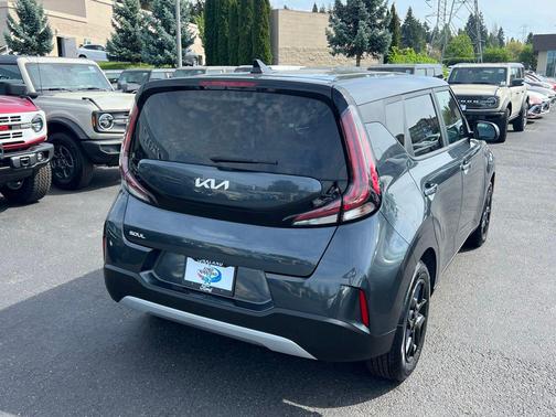 Gravity Gray 2023 Kia Soul S