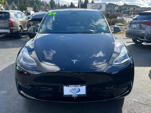 2024 Tesla Model Y Performance