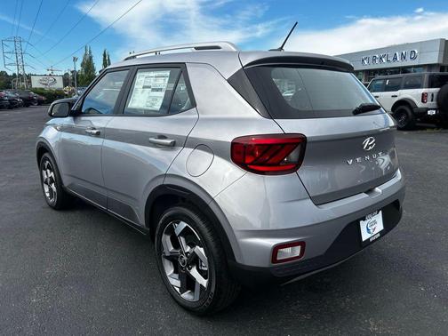 Shimmering Silver 2026 Hyundai VENUE SEL